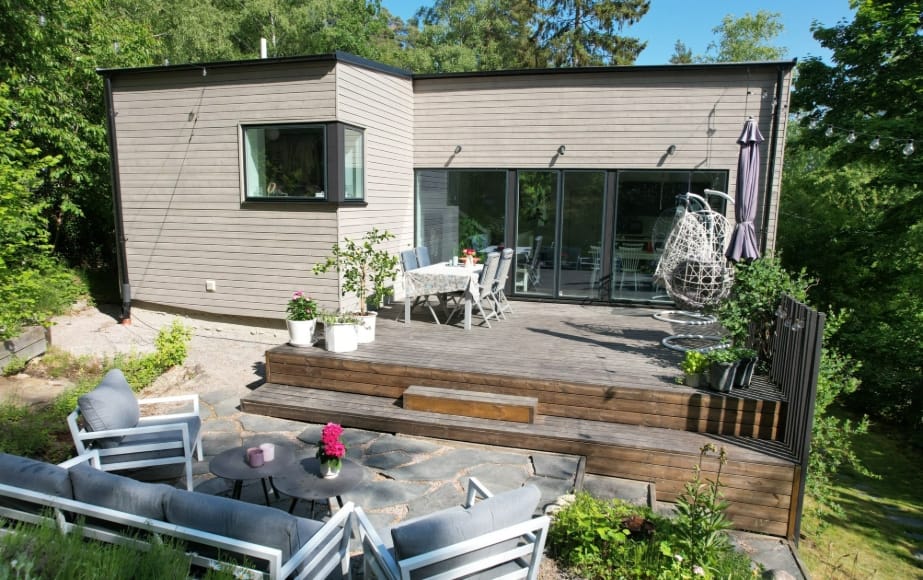 7-rum hus i Huddinge, Neptunusvägen - bild 1 7-rum hus i Huddinge, Neptunusvägen - bild 1