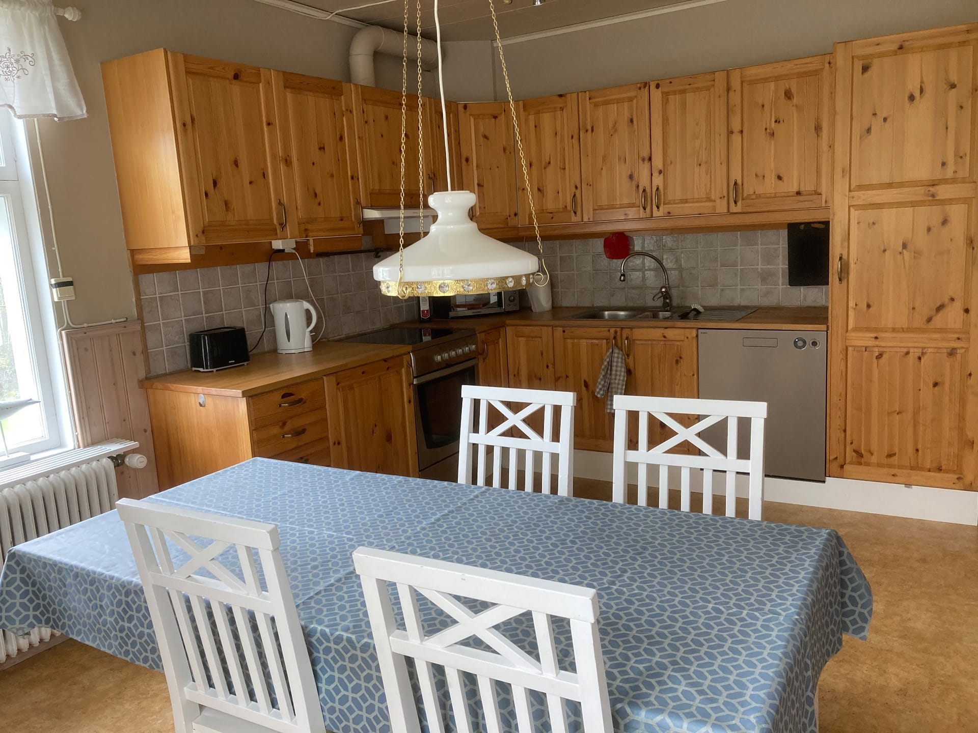 4-rum hus i Roknäs, Roknäsvägen - bild 1